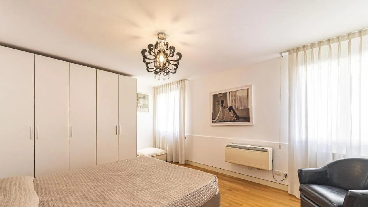 Appartement Ca' Emma San Marco - Canal View Venetië Italië